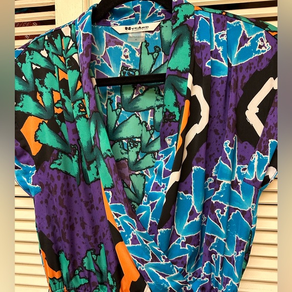 Nygard Abstract Print Belted Dress Size 6 - Picture 6 of 12